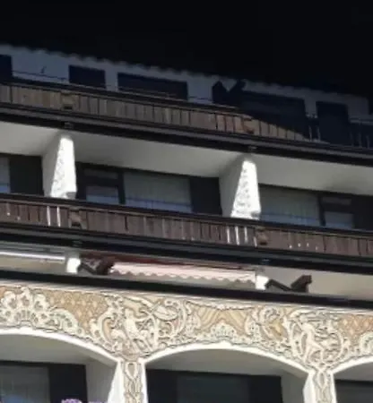 Wolfgangsee „bergliebe“ * ストローブル